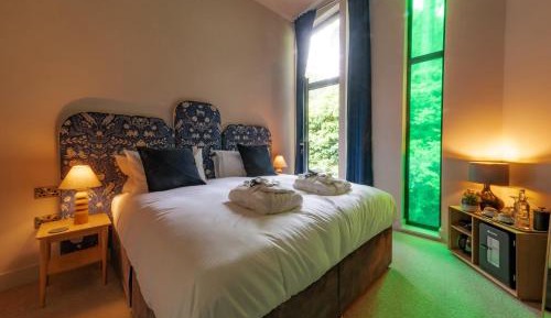 Deluxe Double or Twin Room with Garden View