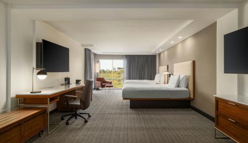 Studio with Two Queen Beds and Sofa Bed