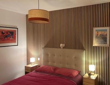 Standard Double Room with Shared Bathroom