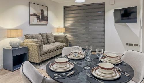 One-Bedroom Apartment with Garden