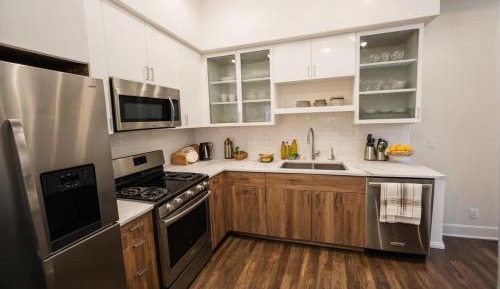 Two-Bedroom Deluxe Apartment