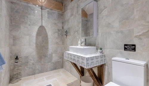 Two-Bedroom Holiday Home