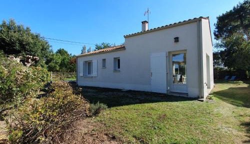 Holiday Home (5 Adults)