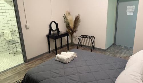 Queen Room - Disability Access