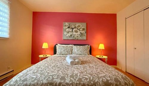 Three-Bedroom Premium Apartment with Balcony