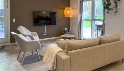 Five-Bedroom Holiday Home