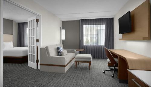 One-Bedroom Double Suite with Two Double Beds and Sofa Bed