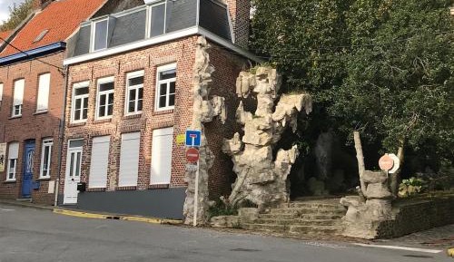 Two-Bedroom Apartment with Balcony and Terrace