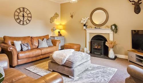 Five-Bedroom Holiday Home