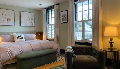 Superior King Room