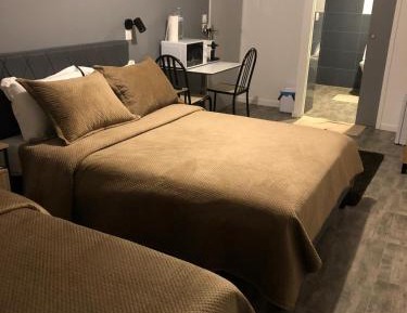 Double Room with Private Bathroom