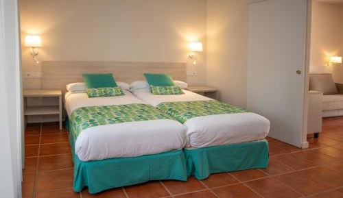 Privilege Twin Room (1 Adult)