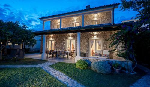 Villa with Sea View