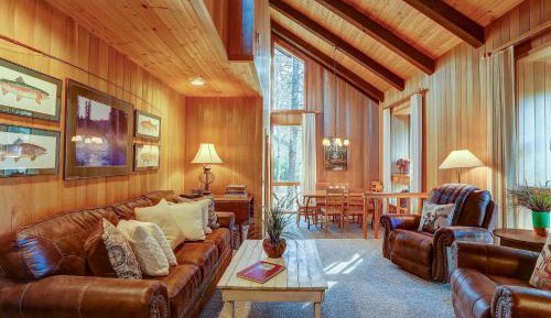 Four-Bedroom Vacation Home