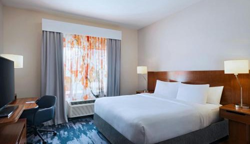 King Room - Hearing Accessible