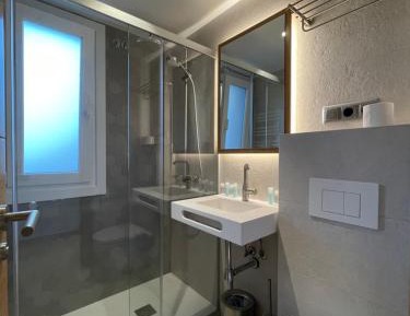 Double or Twin Room with Extra Bed