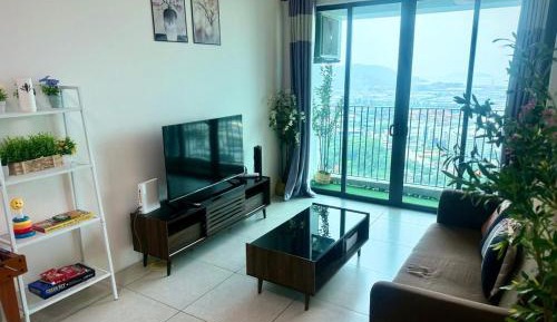 Three-Bedroom Deluxe Apartment