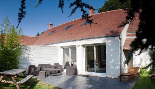 Holiday Home (5 Adults)