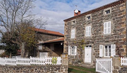 Holiday Home (5 Adults)