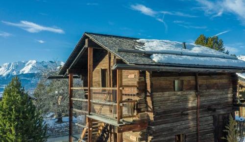 Superior Chalet