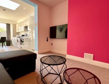 Two-Bedroom Deluxe Apartment with Garden View