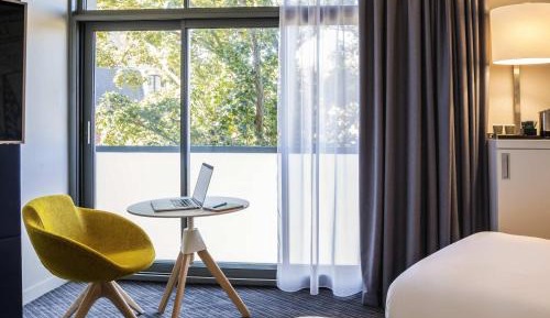 Classic Twin Room with Two Single Beds 2 x 90 x 200