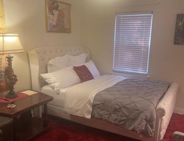 Deluxe Double Room (2 Adults + 1 Child)