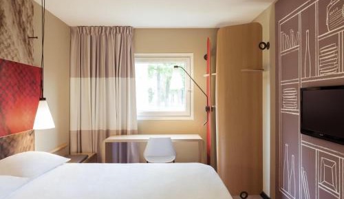 Standard One Double Bed