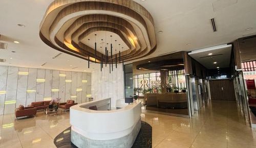 Two-Bedroom Apartment with City View