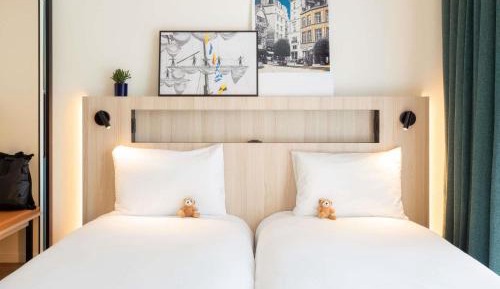 Twin Studio (2 Adults)