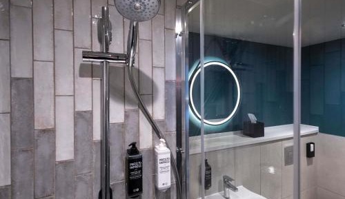 Superior Twin Room with Kitchenette - Mobility Accessible