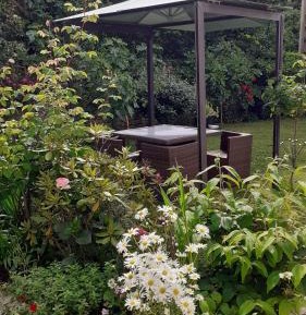 King Room with Garden View