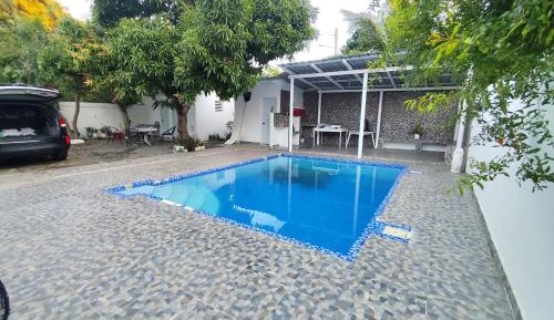 Three-Bedroom Vacation Home 