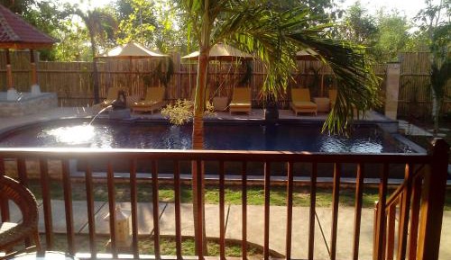 Deluxe Cottage with Pool View