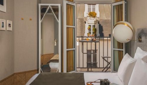 Superior Double Room with Bath