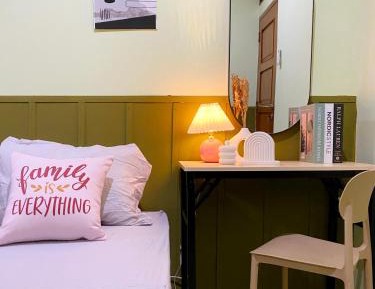 Standard Family Room