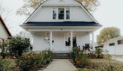 Four-Bedroom Apartment