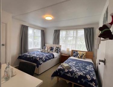 Family Room with Garden View