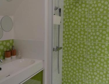 Deluxe Double Room with Shower