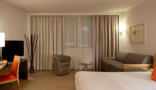 Junior Suite with Double Bed and Sofa Bed