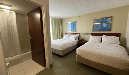 Double Room with Two Double Beds, Sofa Bed and Wet Bar - Non-Smoking