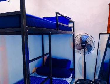 Mixed Dormitory Room