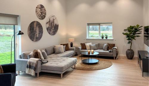 Five-Bedroom Holiday Home