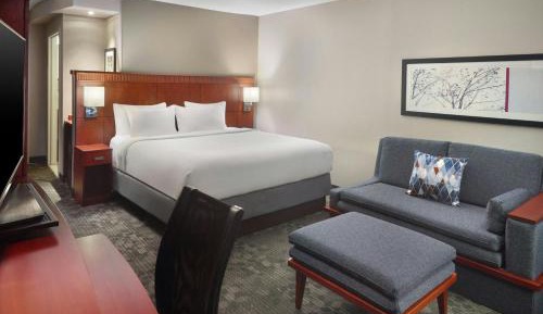 King Room with Sofa Bed