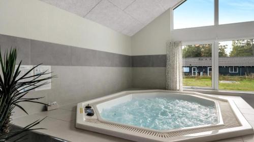 Twelve-Bedroom Holiday Home