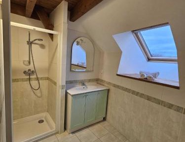 Quadruple Room with Private Bathroom