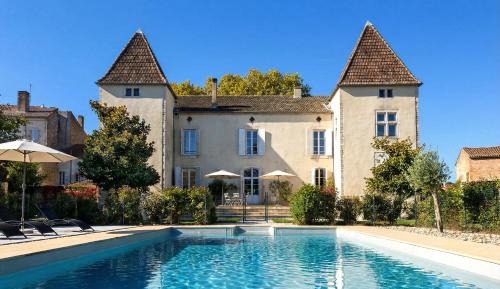 Eight-Bedroom House