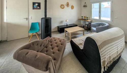 Three-Bedroom Vacation Home 