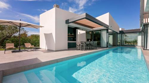 Deluxe Villa