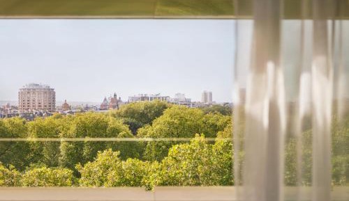 London Balcony Suite